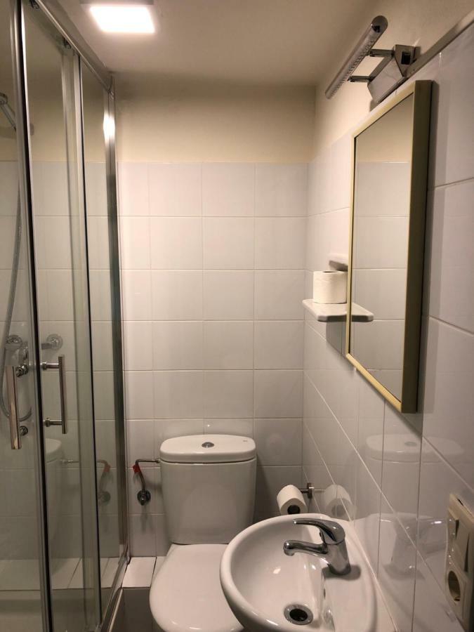 Hostal Di Verena Пучсерда Экстерьер фото
