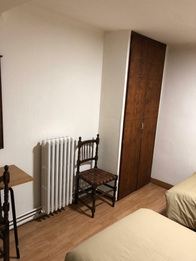 Hostal Di Verena Пучсерда Экстерьер фото