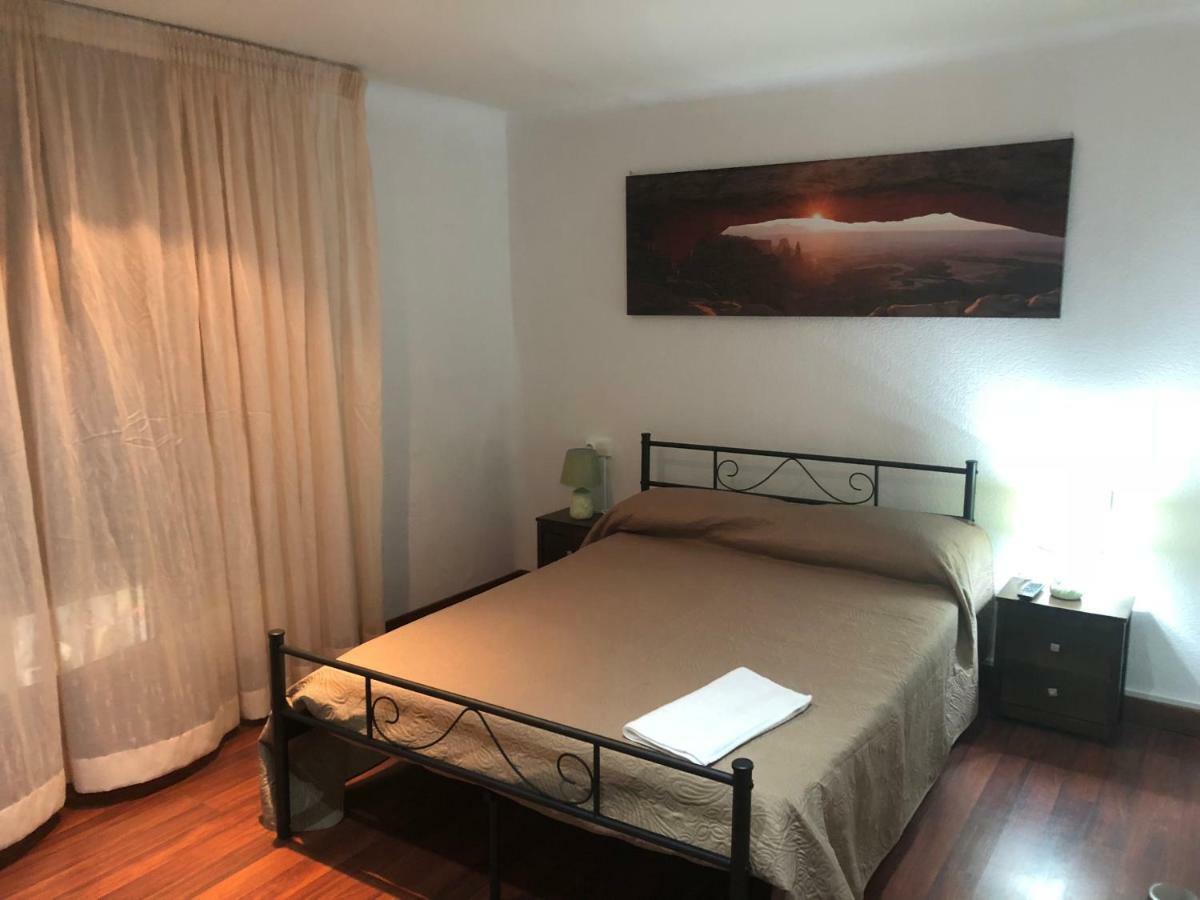 Hostal Di Verena Пучсерда Экстерьер фото